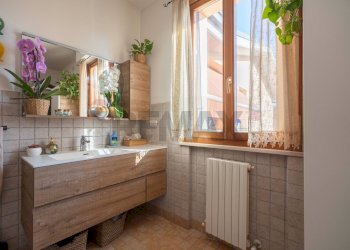 Bagno - Appartamento Aldo Moro
 
16, Castelplanio - foto 21