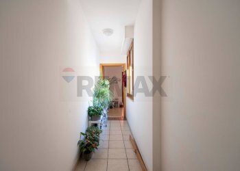 Hall / corridoio - Appartamento Aldo Moro
 
16, Castelplanio - foto 27