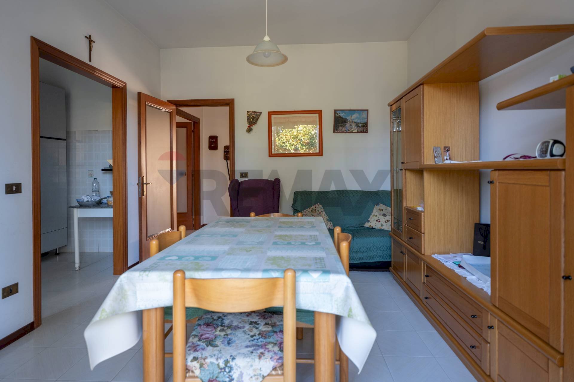 Sala da pranzo - Appartamento Ponte Esinante
 
17, Cupramontana - foto 3