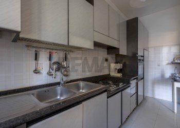 Cucina - Appartamento Ponte Esinante
 
17, Cupramontana - foto 7