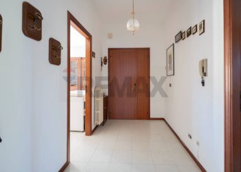 Hall / corridoio - Appartamento Ponte Esinante
 
17, Cupramontana - foto 12