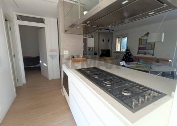 Cucina - Bilocale Via Bastia
 
10 C, Torgiano - foto 12