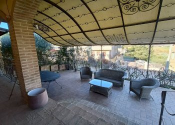 Terrazza - Bilocale Via Bastia
 
10 C, Torgiano - foto 43