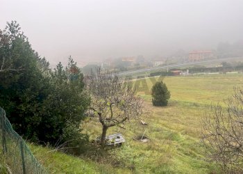 Vista delle montagne - Terreno edificabile del torrente
 
snc, Magione - foto 4