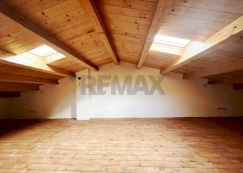 Soffitta - Quadrilocale VIA ROMA
 
2, Vernio - foto 12