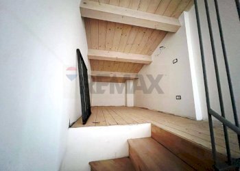 Ripostiglio - Quadrilocale VIA ROMA
 
2, Vernio - foto 14