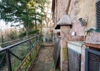Balcone - Casa semi indipendente Via Sant'Ansano
 
22, Borgo San Lorenzo - foto 10
