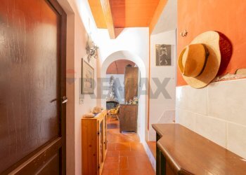 Hall / corridoio - Casa semi indipendente Via Sant'Ansano
 
22, Borgo San Lorenzo - foto 24