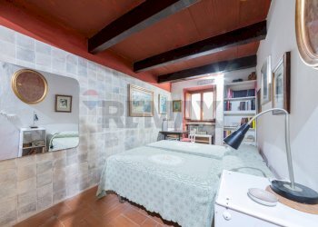 Camera / camera da letto - Casa semi indipendente Via Sant'Ansano
 
22, Borgo San Lorenzo - foto 28