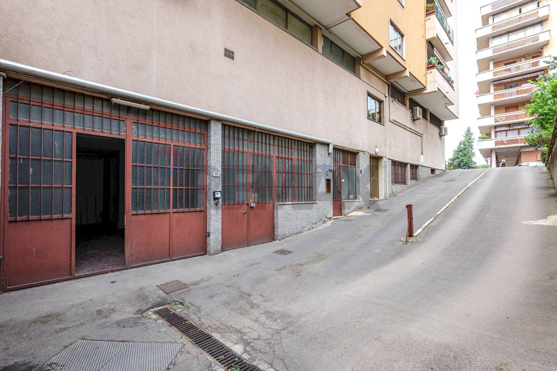 Edificio all\'aperto - Laboratorio Prato - foto 2