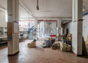 Dispensa di stoccaggio - Laboratorio Prato - foto 12