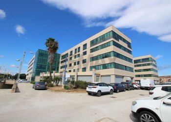 Edificio all\'aperto - Magazzino VIALE SANTA PANAGIA
 
141, Siracusa - foto 1