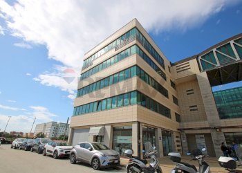 Edificio all\'aperto - Magazzino VIALE SANTA PANAGIA
 
141, Siracusa - foto 9