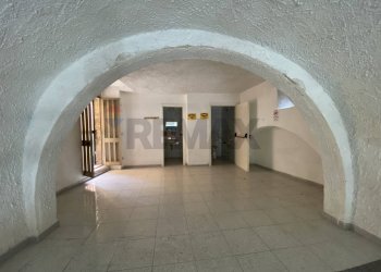 Ricezione / Lobby - Locale Commerciale Via Duca D'Aosta
 
7, Palazzolo Acreide - foto 21