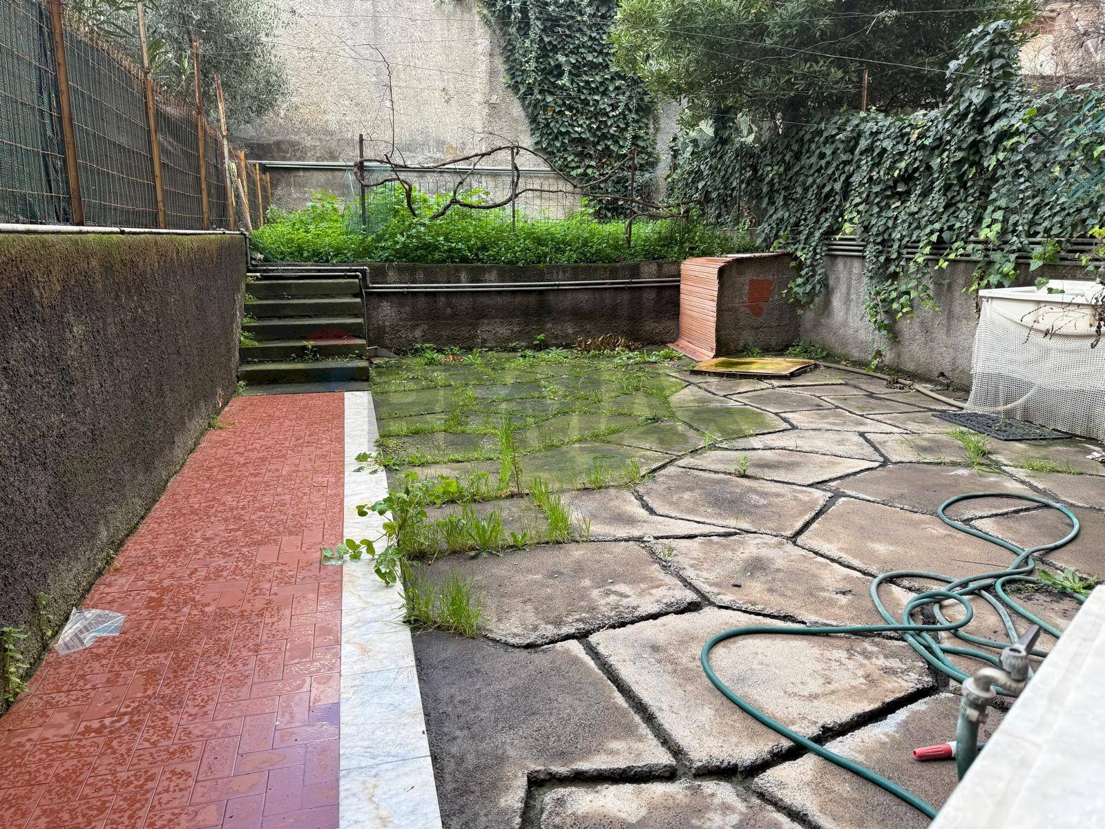 Giardino - Three-room apartment Viale San Francesco
 
20, Mascalucia - photo 1