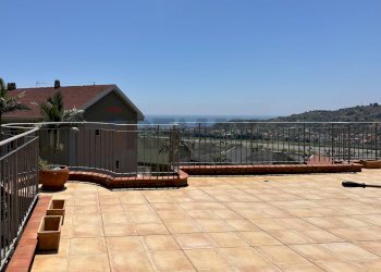 Terrazza - Appartamento Via grotte
 
Snc, Furci Siculo - foto 62