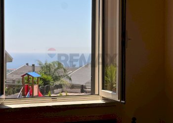 Balcone - Appartamento via grotte
 
Snc, Furci Siculo - foto 7