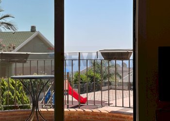 Balcone - Appartamento via grotte
 
Snc, Furci Siculo - foto 8