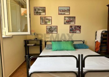 Camera / camera da letto - Appartamento via grotte
 
Snc, Furci Siculo - foto 32