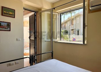 Camera / camera da letto - Appartamento via grotte
 
Snc, Furci Siculo - foto 35