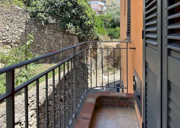 Balcone - Casa indipendente Via grotte
 
Snc, Furci Siculo - foto 34