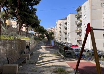 Edificio all\'aperto - Trilocale Via Principessa Mafalda
 
31, Messina - foto 17