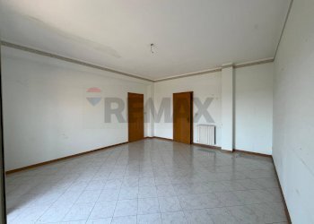 Stanza vuota - Quadrilocale Via Soprarie
 
25, Mascalucia - foto 16