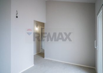 Stanza vuota - Quadrilocale Via Puttina
 
16, Viadana - foto 15