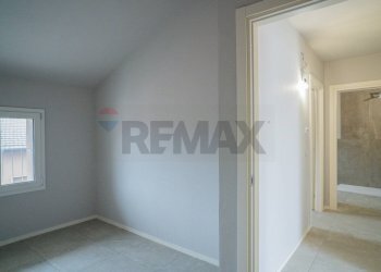 Stanza vuota - Quadrilocale Via Puttina
 
16, Viadana - foto 17