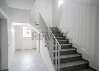 Scale - Quadrilocale Via Puttina
 
16, Viadana - foto 47