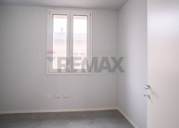 Stanza vuota - Quadrilocale Via Puttina
 
16, Viadana - foto 24