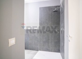 Bagno - Quadrilocale Via Puttina
 
16, Viadana - foto 28