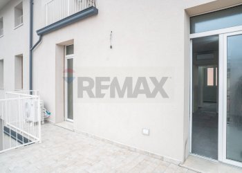 Terrazza - Quadrilocale Via Puttina
 
16, Viadana - foto 40