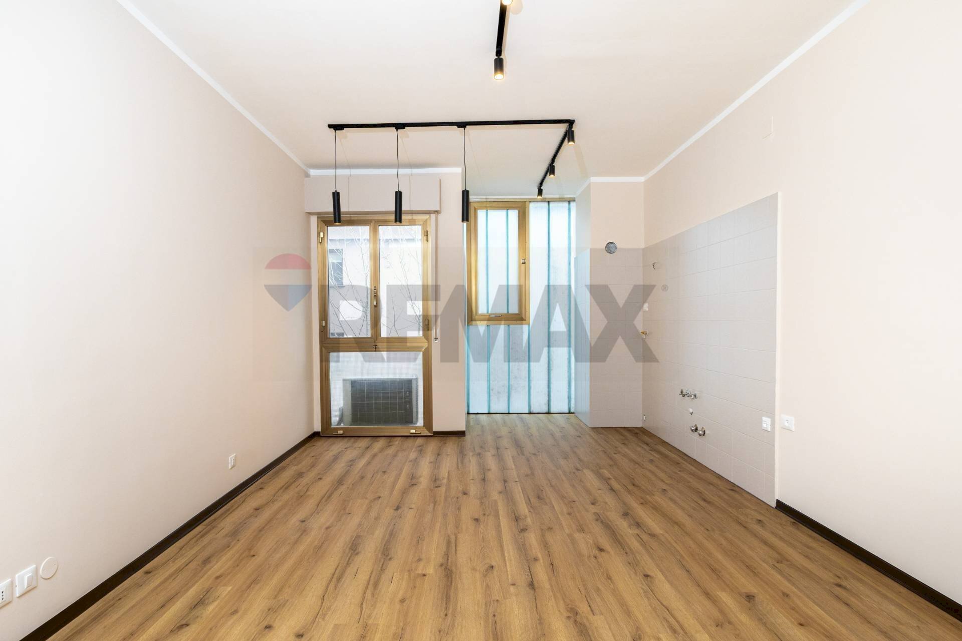 Stanza vuota - Bilocale Via Casimiro Donadoni
17, Trieste - foto 3