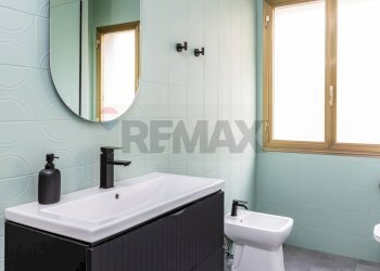 Bagno - Bilocale Via Casimiro Donadoni
 
17, Trieste - foto 14