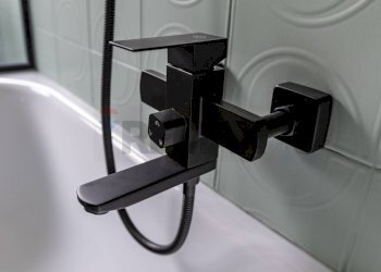 Dettagli - Bilocale Via Casimiro Donadoni
 
17, Trieste - foto 16