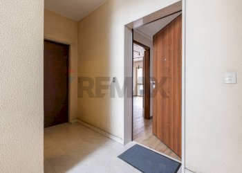 Hall / corridoio - Bilocale Via Casimiro Donadoni
 
17, Trieste - foto 17