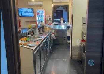 Cucina - Negozio Via Cappella degli Orefici
 
56, Torre del Greco - foto 8