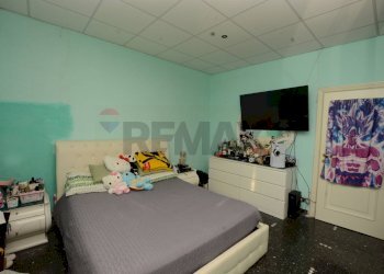 Camera / camera da letto - Casa semi indipendente Via Briano
 
3/2, Quiliano - foto 18