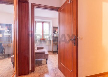 Hall / corridoio - Trilocale Via Aldobrandeschi
 
9, Manciano - foto 20