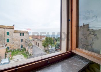 Balcone - Trilocale Via Aldobrandeschi
 
9, Manciano - foto 27