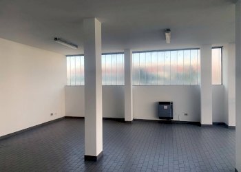 Foto 16 - Capannone Via Calatafimi
 
19, Nichelino - foto 15