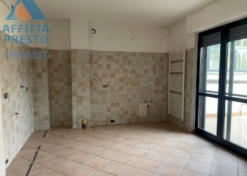 Foto 2 - Quadrilocale Viale Cavour
 
7, Chivasso - foto 2