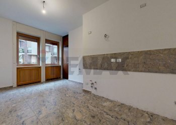 Stanza vuota - Bilocale Via Correggio
 
19, Milano - foto 5