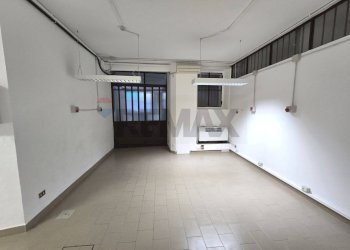 Stanza vuota - Laboratorio via imbonati
 
72, Milano - foto 25