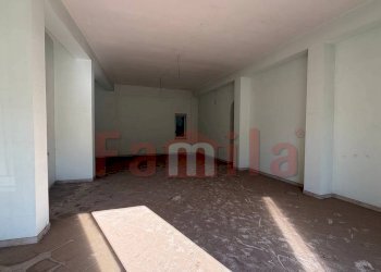 Foto 8 - Locale Commerciale Sperone - foto 8