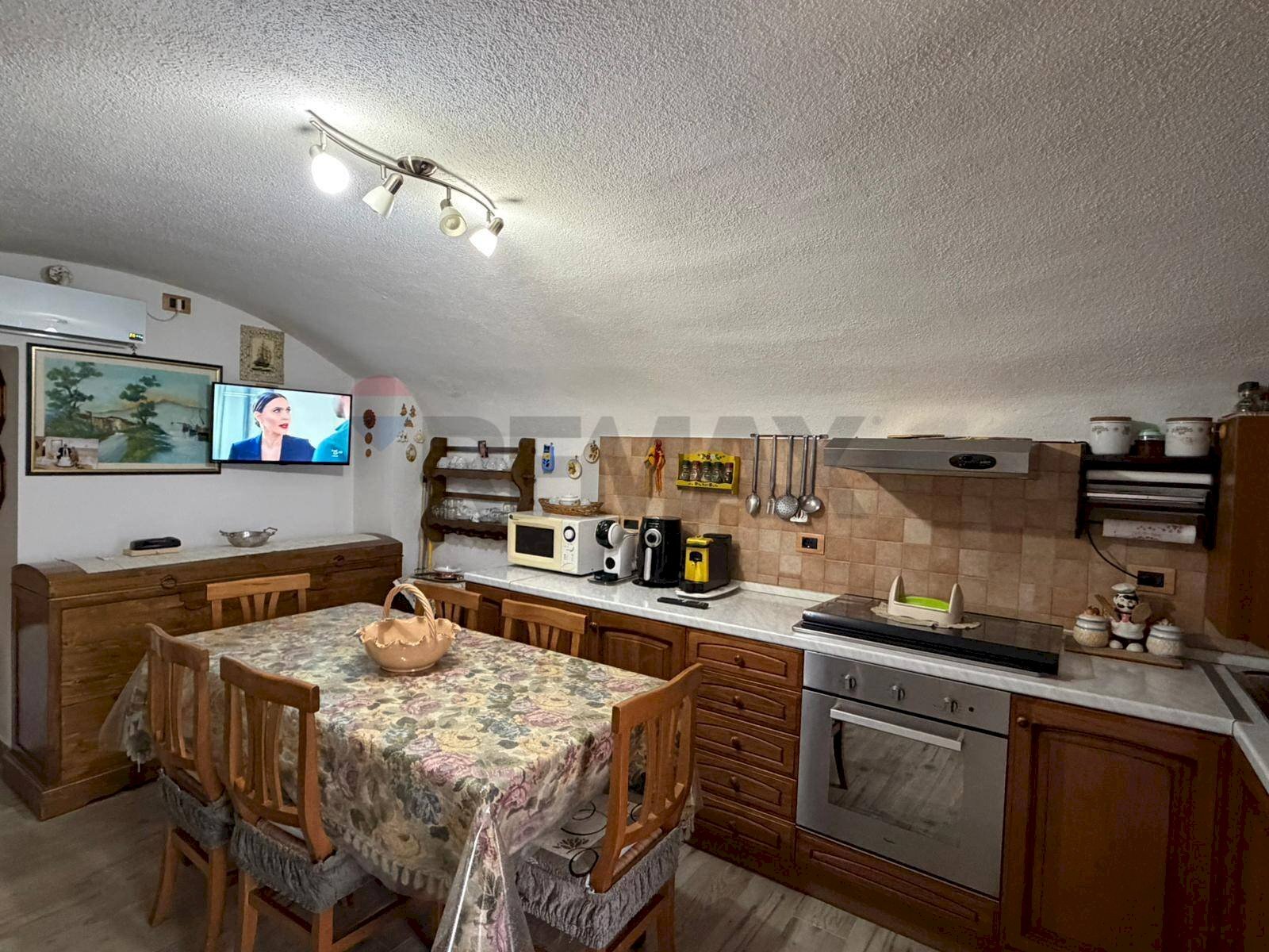 Cucina - Casa indipendente RICCI-MACCARONI
 
42, Ateleta - foto 2