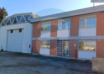 Foto 1 - Capannone Bari - foto 1