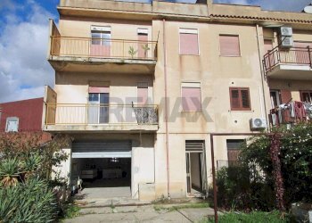 Edificio all\'aperto - Casa indipendente Gibellina - foto 1