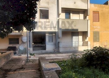 Edificio all\'aperto - Casa indipendente VIA CIELO D'ALCAMO
 
49, Gibellina - foto 3